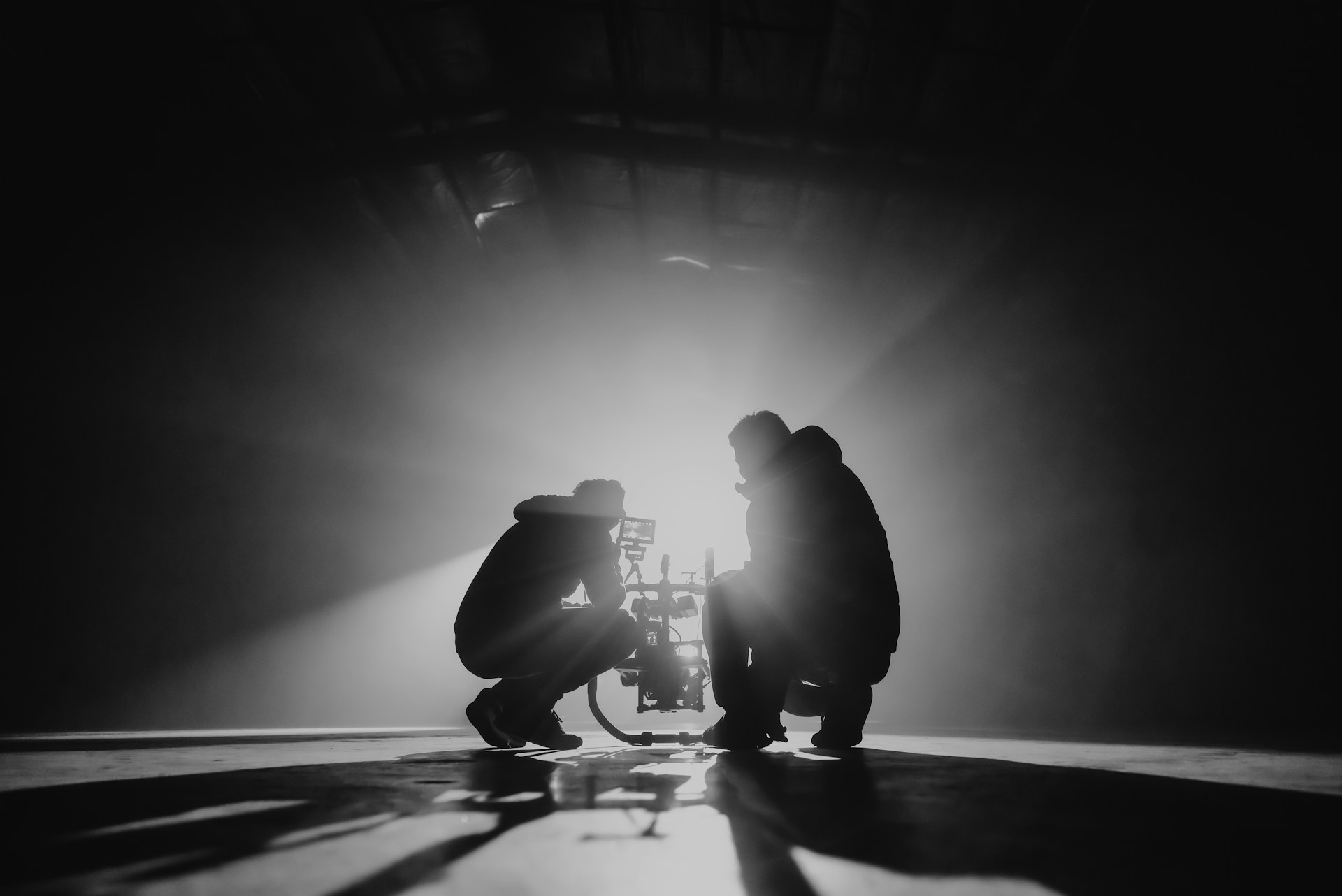 Klær med trykk for filmproduksjon og crew
